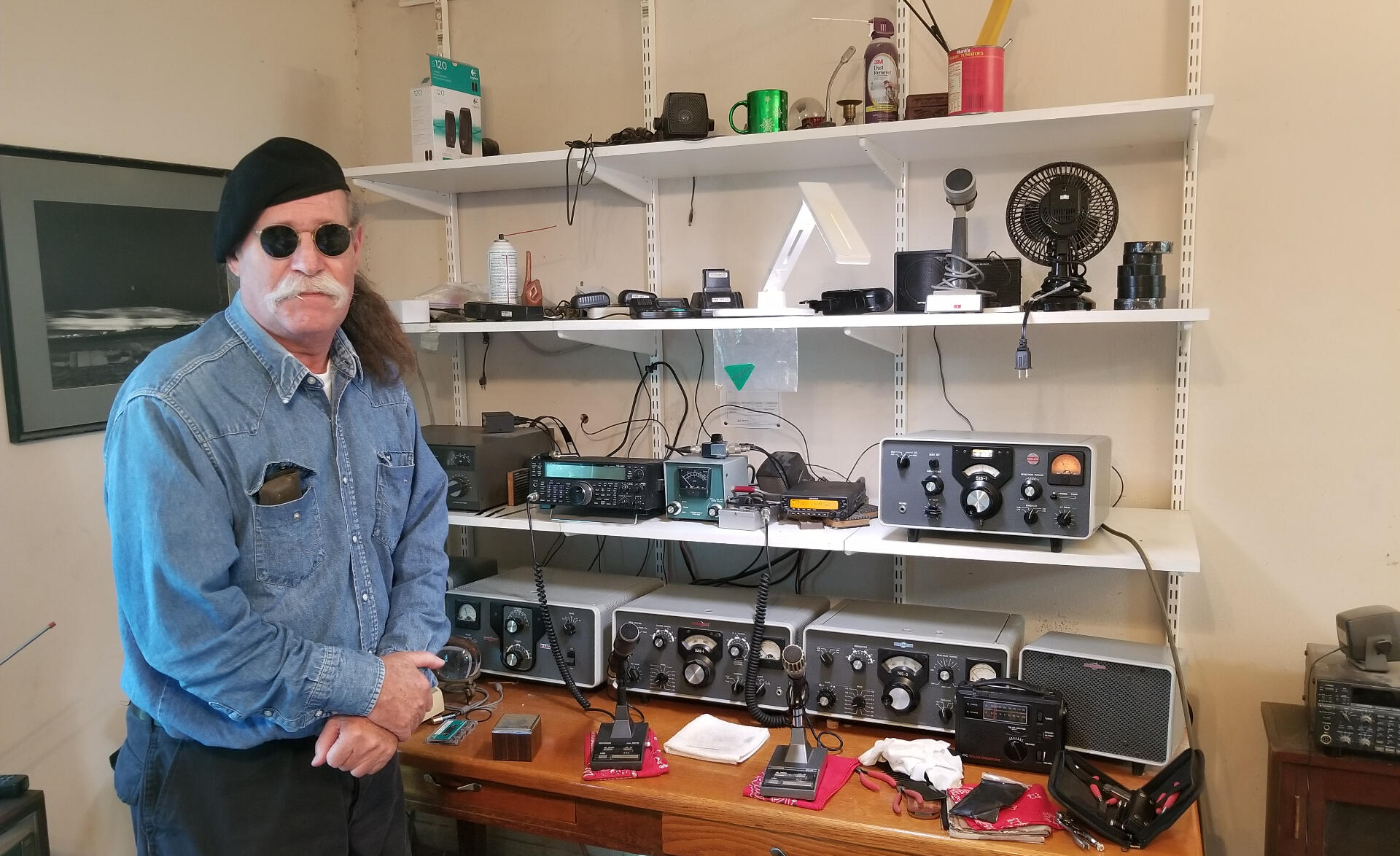 George WB5TXW station